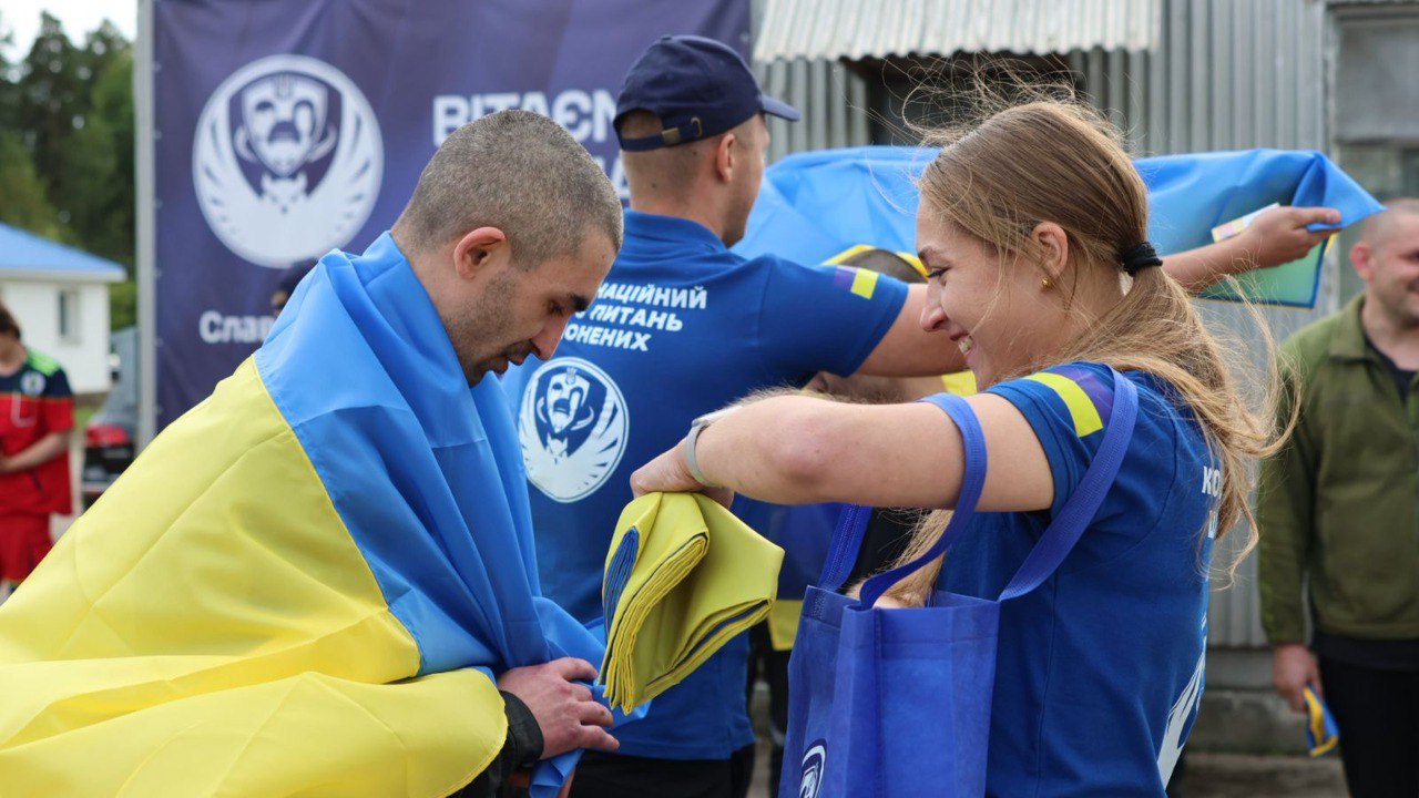 З російської неволі повернулися 146 наших бійців та цивільних